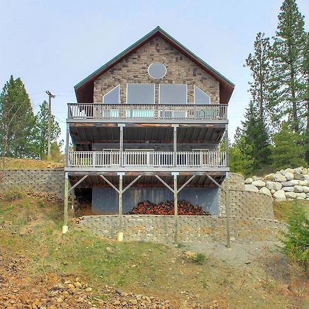 Beautiful Lake Coeur D'Alene Cabin On The Bay Mica Bagian luar foto